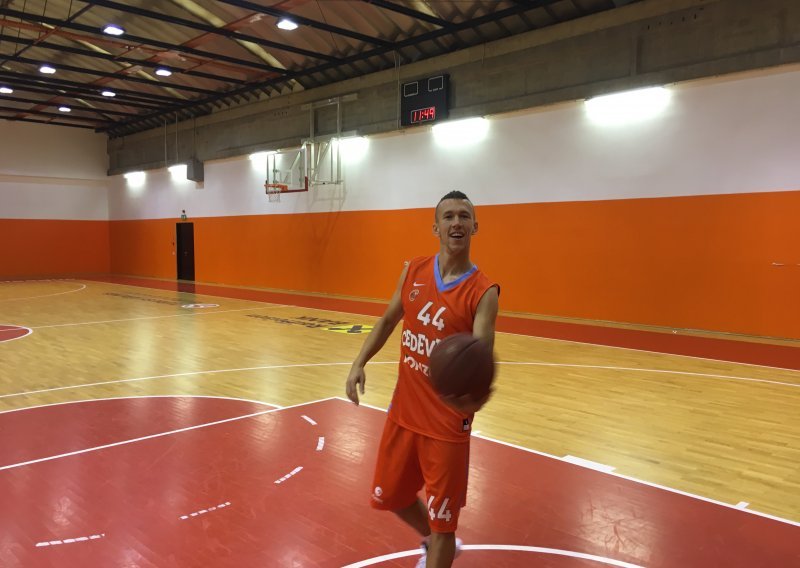 Ivan Perišić dokazao se i kao košarkaš