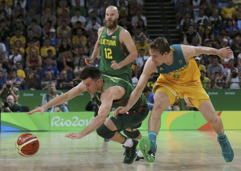 Australci se poigrali s Litvom za košarkaško polufinale