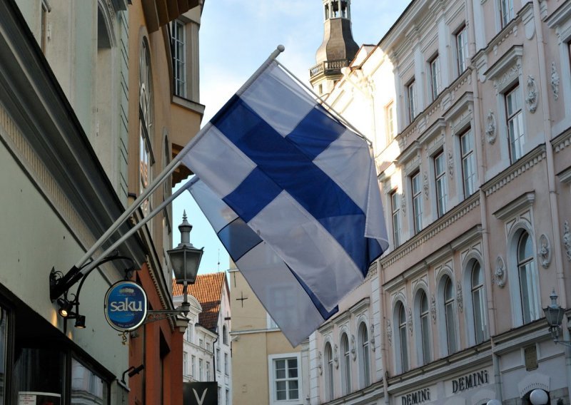 Finska najviše u EU regulira alkohol, cigarete i slatkiše
