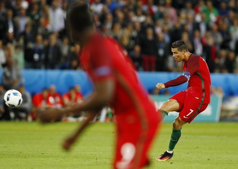 EURO: Ronaldo tragičar u novoj muci Portugala