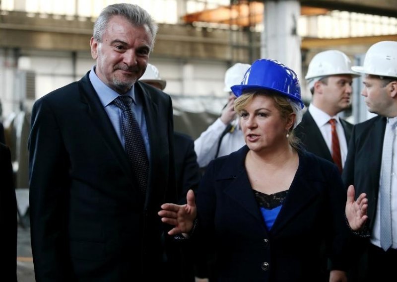 Grabar-Kitarović kritizirala HŽ jer lokomotive popravlja u inozemstvu