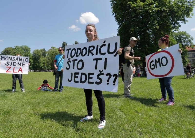 U Zagrebu i Osijeku prosvjedni marševi protiv Monsanta i TTIP-a