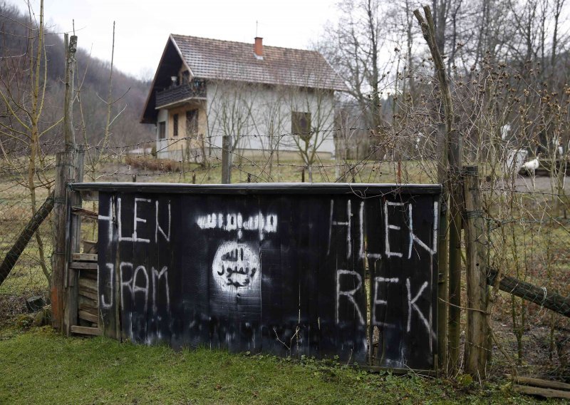 Sigurnosne službe u BiH strahuju od širenja radikalizma i  terorističkih napada