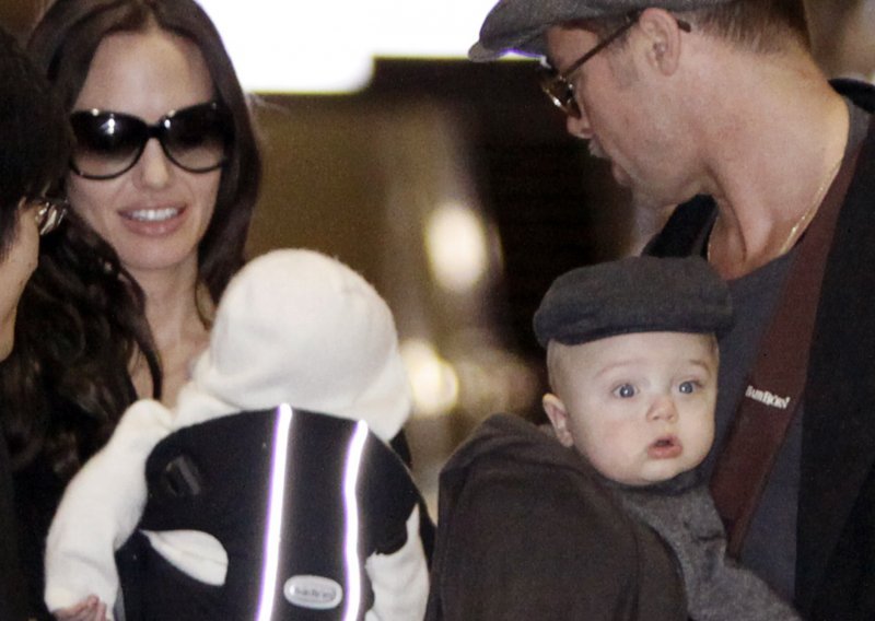Brad i Angelina posvajaju dijete s Filipina