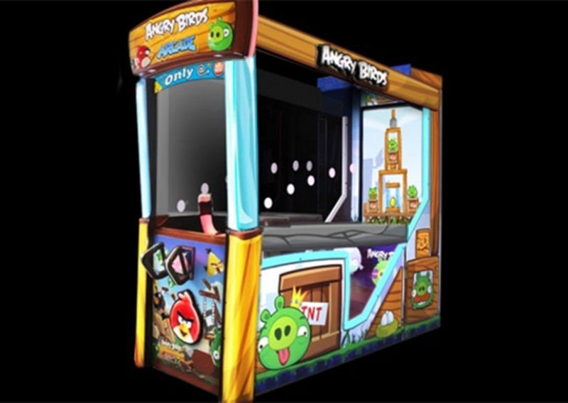 Ovo je najveći Angry Birds automat ikad!