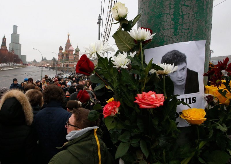 Ruski istražitelji misle da su Nemcova ubili Ukrajinci ili islamisti