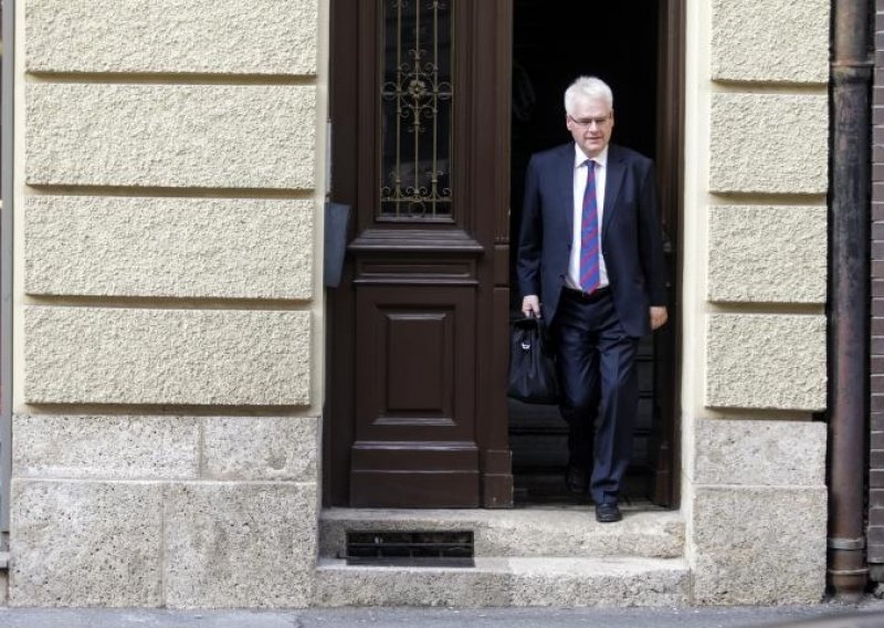 Kako će Josipović provesti posljednje dane na Pantovčaku?