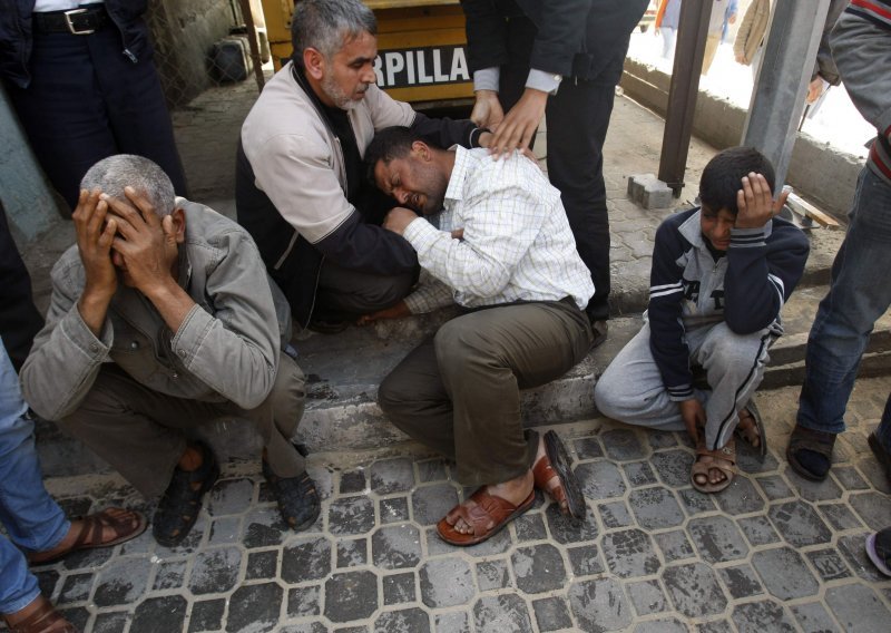 U izraelskom napadu na Gazu ubijeno 15 Palestinaca