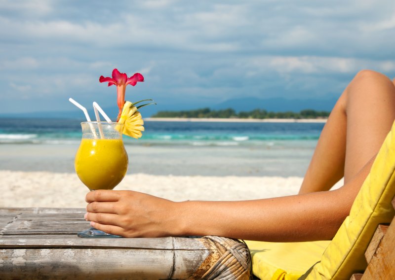 Koja su pića najbolja za plažu i gdje ih popiti