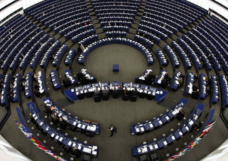 Dogovoreni promatrači u Europskom parlamentu!