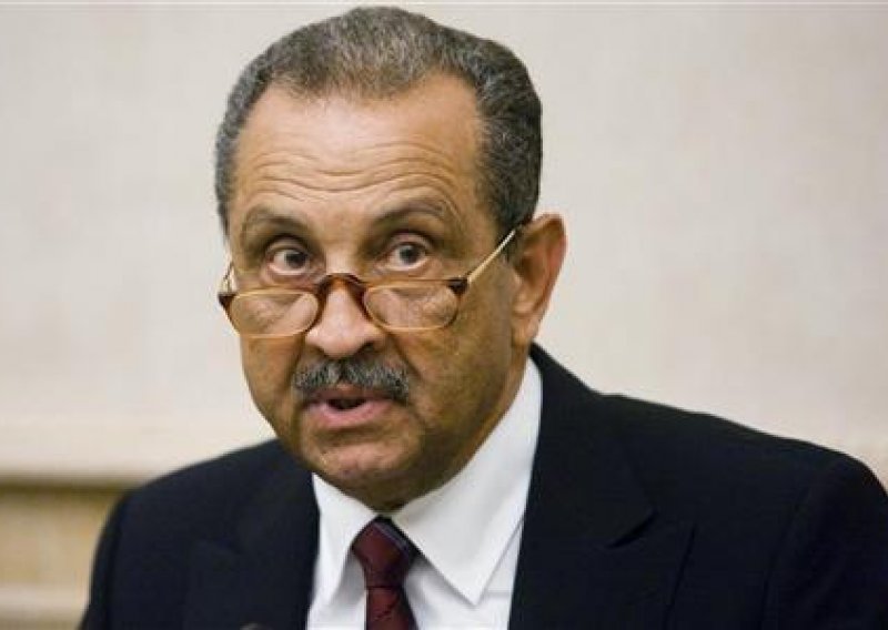 Bivši libijski premijer pronađen mrtav u Dunavu