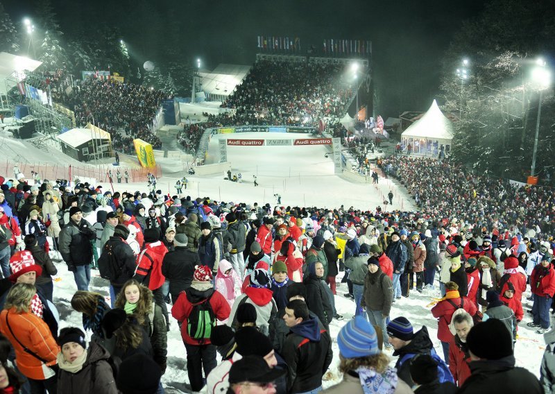 6,500 fans gather on Mt. Sljeme ahead of men's slalom