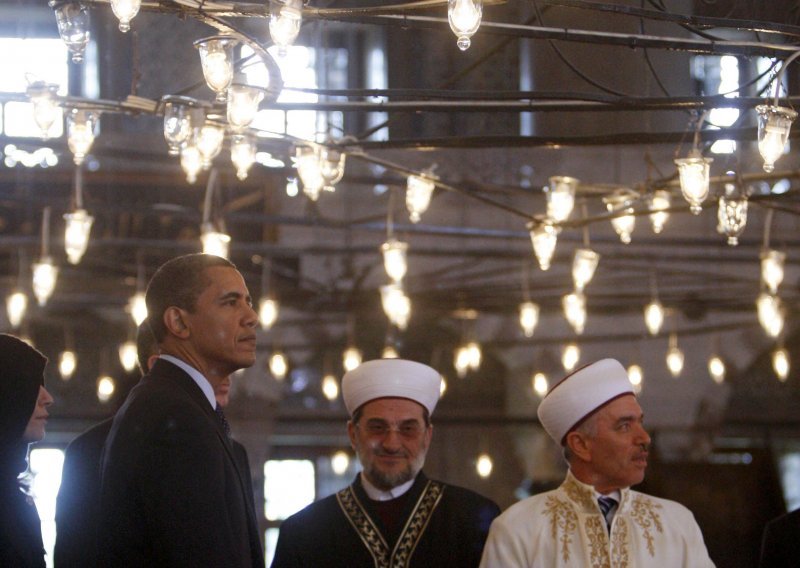 Obama zove vjernike na borbu protiv ekstremizma