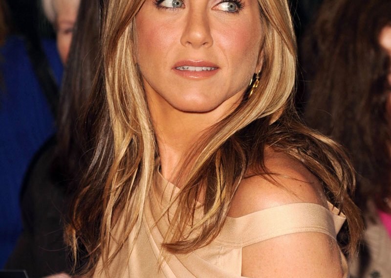 Dramatičan preokret u karijeri Jennifer Aniston