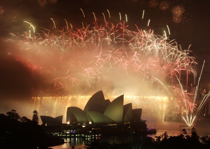 Australija vatrometom ušla u novu godinu