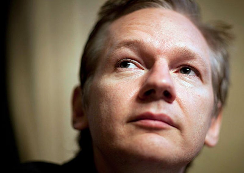 Hakeri okrenuli leđa WikiLeaksu