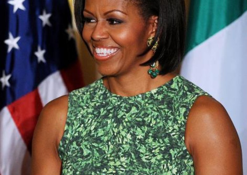 Michelle Obama lice 'ispeglala' botoksom
