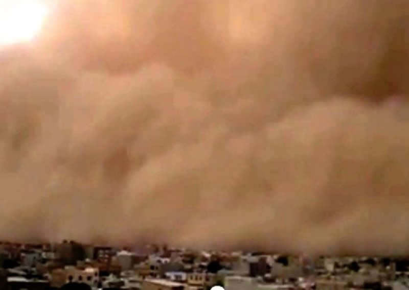 Pješčana oluja ubila četvero ljudi u Teheranu