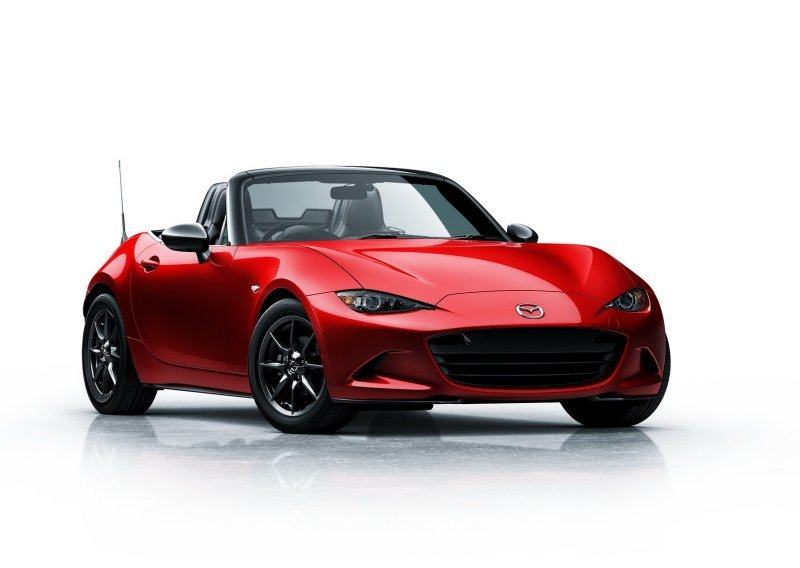 Mazda pokazala novi MX-5; krije tehničke detalje