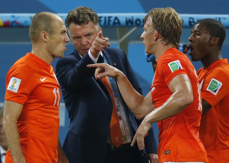 Zbog kukavičluka, Nizozemci promašili prvi penal?!