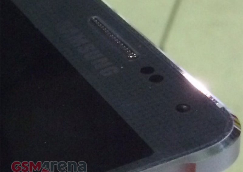 Prvi 'pravi' pogled na Samsungov metalni smartphone