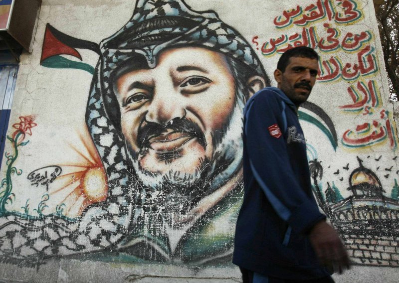 Teorije o ubojstvu Arafata i 'švicarske rupe' u njima