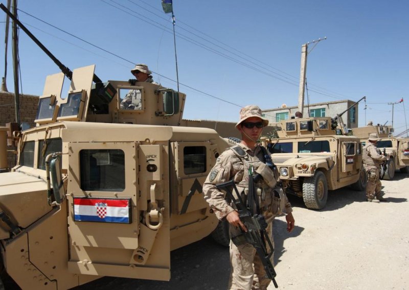 Hrvatski vojnici u Afganistanu nisu bili ugroženi u napadu na bazu