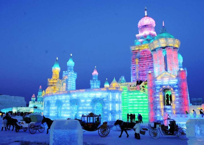 Prekrasan grad od leda sagrađen u Kini