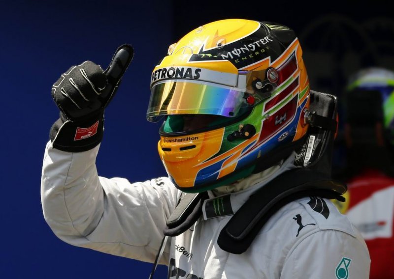 Skandal zasad izbjegnut, Hamiltonu pole-position