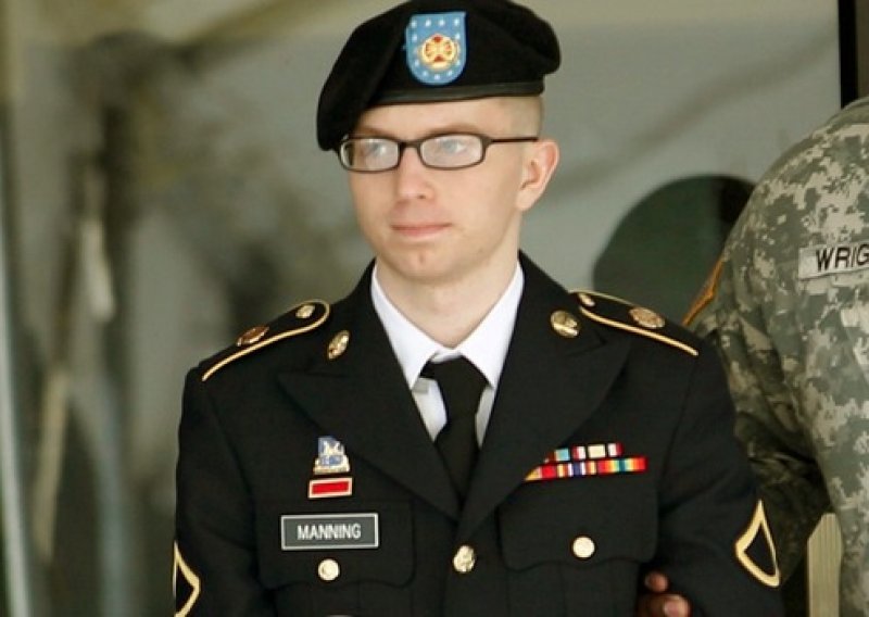 Manning osuđen na 35 godina zatvora