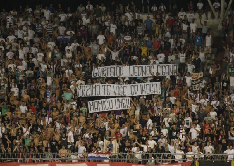 Prijava protiv Hajduka zbog transparenta 'Mamiću umri!'