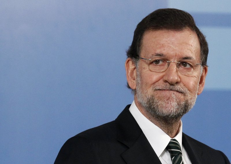 Rajoy tvrdi da će Španjolska izaći iz krize uz pomoć EU