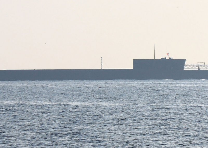 Francuska nuklearna podmornica uplovila u splitsku Luku