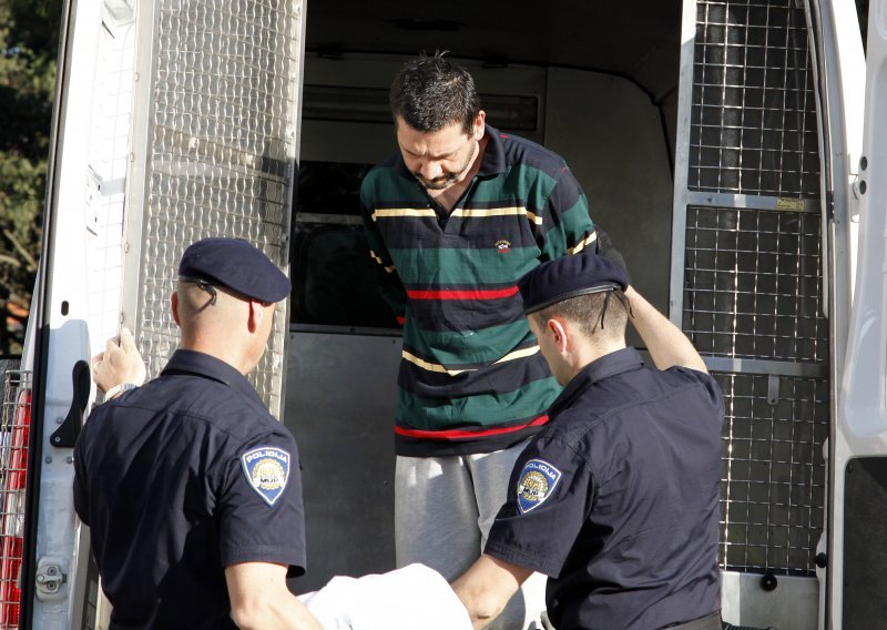 Dečku ubijene Elis Krbavac mjesec dana pritvora