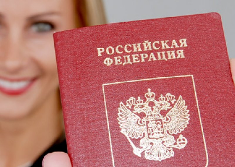 Rusi satima čekaju na hrvatsku vizu