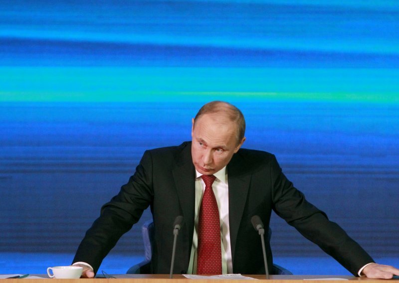 Putin zabranio anonimnost na internetu