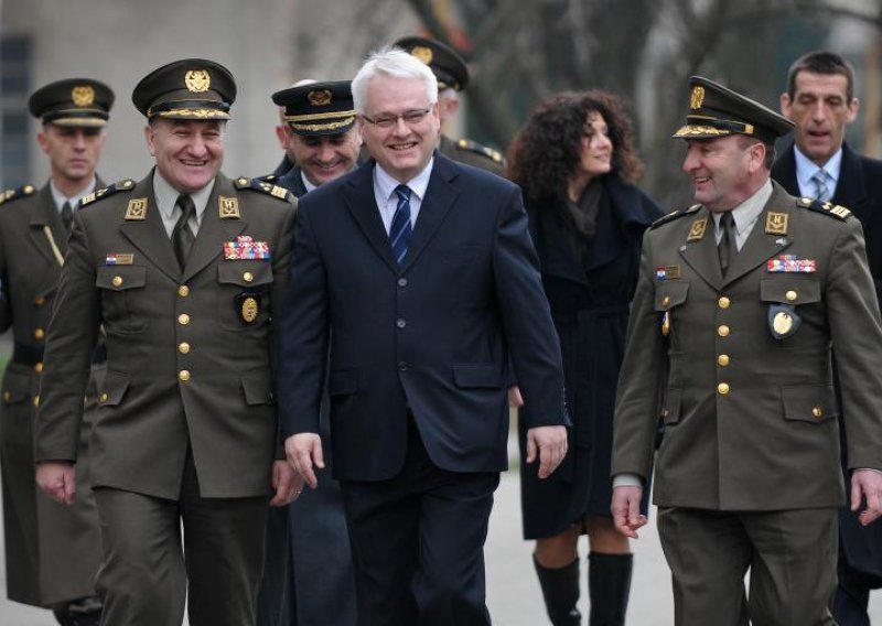 Josipović i Pahor u Salzburgu o ratifikaciji