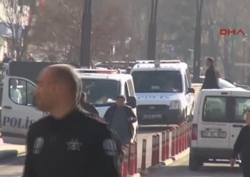 Turska policija ubila navodnog bombaša u Gaziantepu