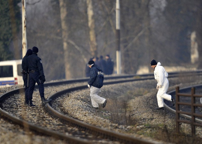 Probe under way into west Zagreb railway tracks blast