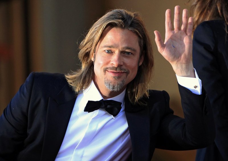 S kim Brad Pitt tulumari u Cannesu?
