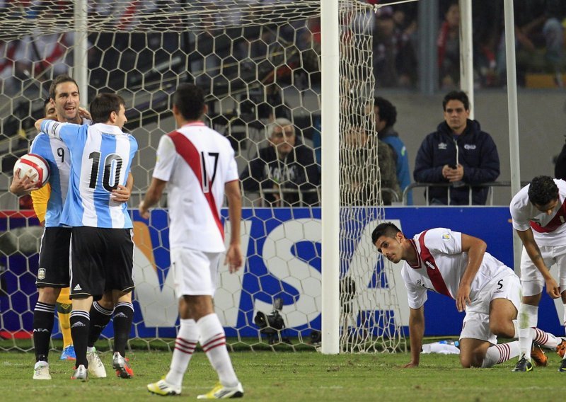 'Nogomet je za muškarce, a Messi je curica'