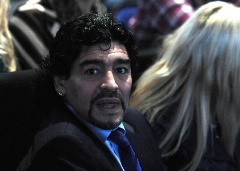 Drugačiji: Maradona ne prihvaća otkaz!