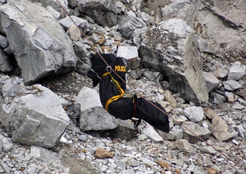 Planinarku iz Belgije pronašli obezglavljenu na Himalaji