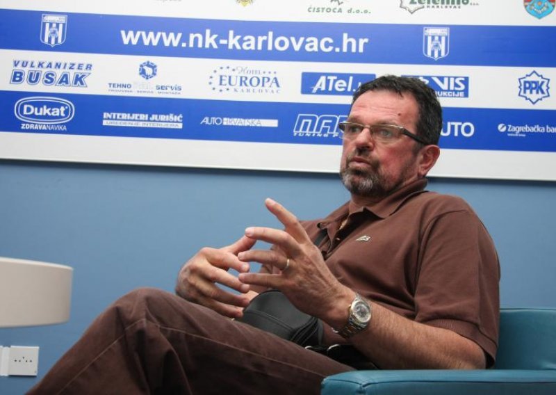 Čelnici Karlovca Talakić i Škrtić podnijeli ostavke