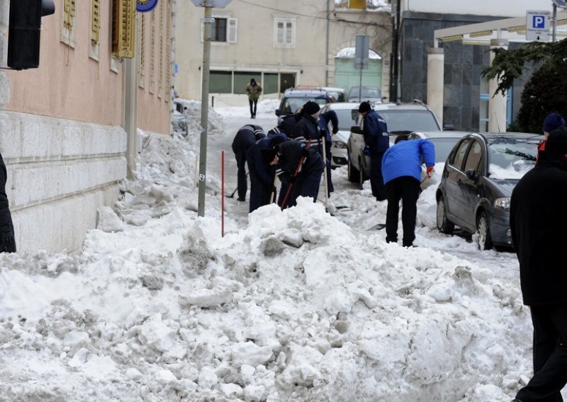 Bitterly cold weather claims another life in Sibenik-Knin County