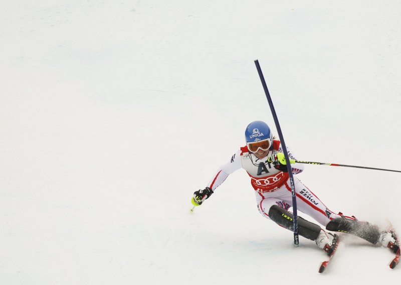 Marlies Schild nastavlja dominirati u slalomu