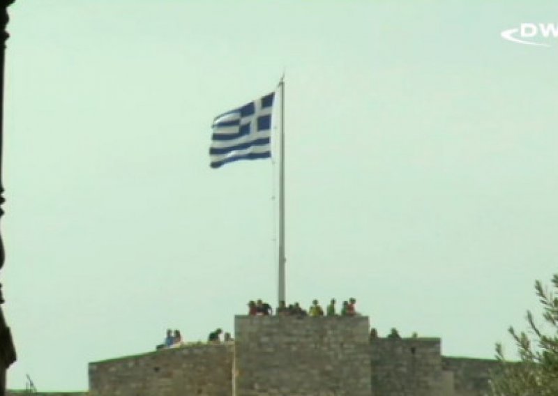 Grčka konačno izašla iz prostupka prekomjernog deficita