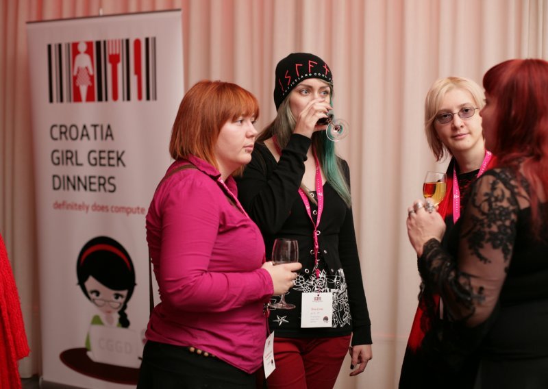 Održan prvi Girl Geek Dinner u Hrvatskoj