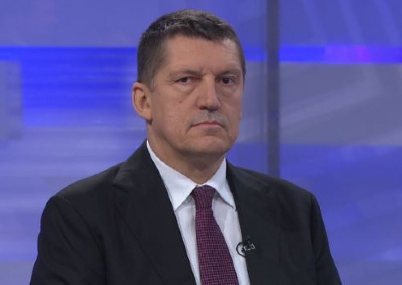 Lučić: Srbi ovim žele poraz pretvoriti u pobjedu