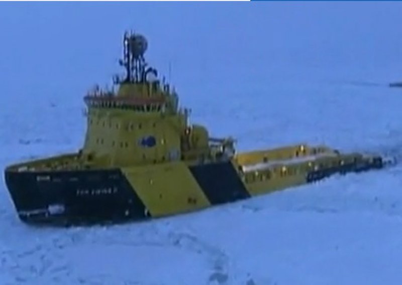 Led okovao desetine brodova u Baltičkom moru